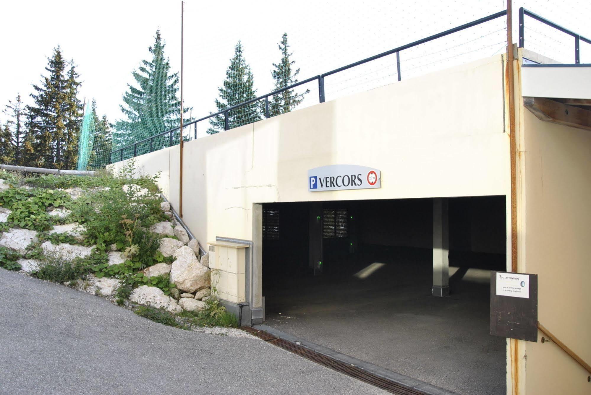 La Berangere Aparthotel Chamrousse Eksteriør bilde